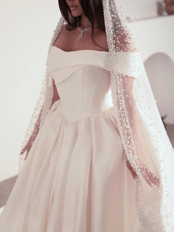 fur winter wedding dresses 11 Bridal Outfits To Inspire You Length approx 76 in length from shoulder to train Photoed in ivory ieie Bride Winter Wedding Dresses | Find