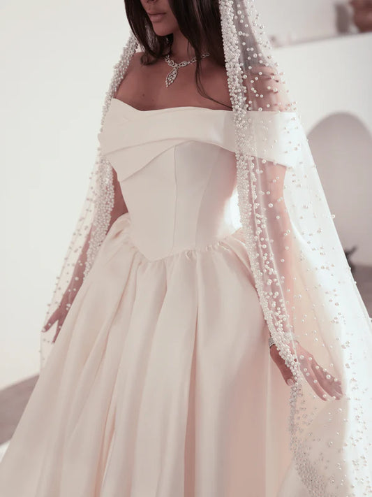 Cozy Elegance for Winter Brides